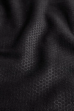 Grounded No-Slip Towel - Black -ALO ACTIVEWEAR SALE A0029U 01 b1 a2