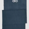 Grounded No-Slip Towel - Eclipse -ALO ACTIVEWEAR SALE A0029U 02597 b1 a1