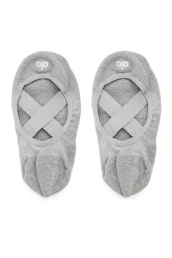 Women's Pivot Barre Sock - Dove Grey Heather -ALO ACTIVEWEAR SALE A0094W 02288 4 3f6dfbda 821d 43d4 b70b c1a1f9620196