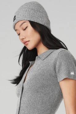 Cashmere Beanie - Dove Grey Heather 7 Cashmere Beanie - Dove Grey Heather -ALO ACTIVEWEAR SALE A0170U 02288 a2 m54