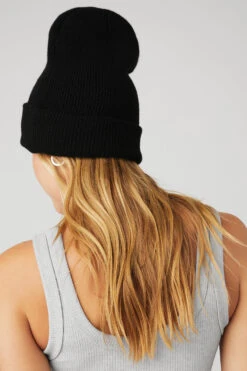 Everyday Beanie - Black 9 Everyday Beanie - Black -ALO ACTIVEWEAR SALE A0242U 01 b1 a3 m75