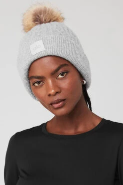 Cable Knit Beanie - Athletic Heather Grey -ALO ACTIVEWEAR SALE A0405U 02910 b1 a1 m100