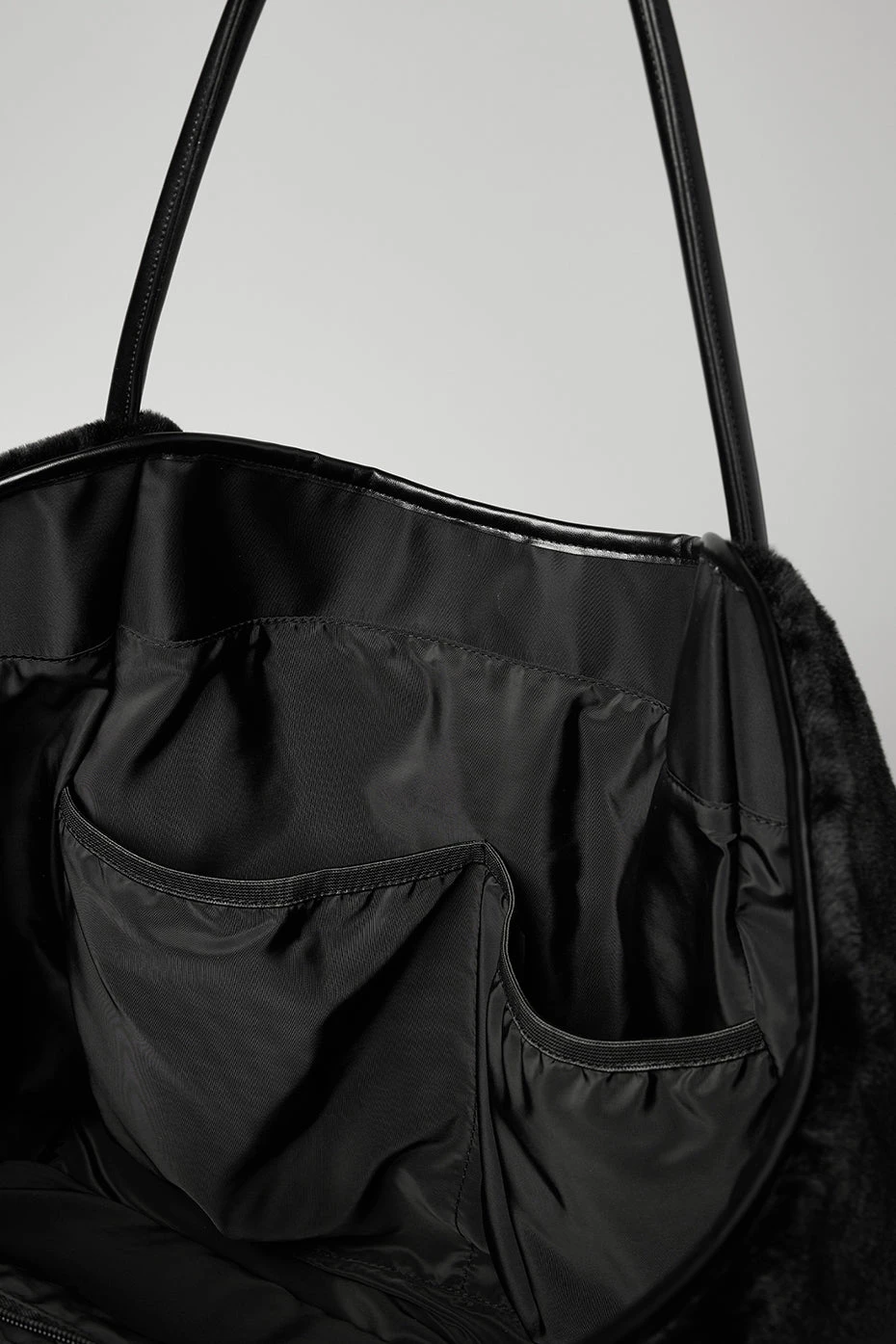 Faux Fur Tote Bag - Black 7 Faux Fur Tote Bag - Black - Image 5