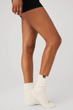 Women's Plush Lush Sock - Ivory 8 Women's Plush Lush Sock - Ivory -ALO ACTIVEWEAR SALE A0429W 03299 b1 s1 a2 1 m18