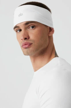 Performance Conquer Headband - White -ALO ACTIVEWEAR SALE A0518U 00 b1 s1 a1 1 m29 7a9cbc23 768b 4b9e bedc f8ae4e0211b8