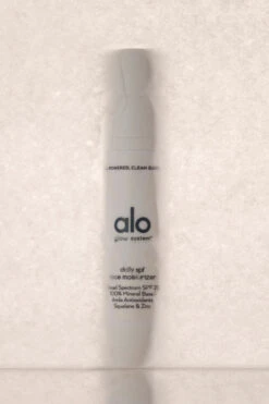 Daily SPF Face Moisturizer -ALO ACTIVEWEAR SALE B1015FF 0001 b1 a4