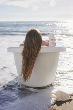 Shine Shampoo -ALO ACTIVEWEAR SALE B3003F 0001 b1 a4 268eecdd 6e7d 4cac 8489 810cec41bf35