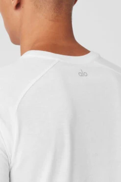 Triumph Raglan Tee - White -ALO ACTIVEWEAR SALE M1133R 00 b1 s3 a4 1 m154