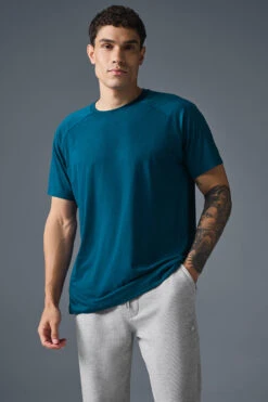 Triumph Raglan Tee - Eclipse Blue
