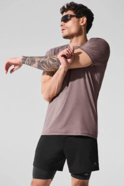 Conquer Reform Crewneck Short Sleeve - Mushroom -ALO ACTIVEWEAR SALE M1205R 05498 b1 s1 a5 1 m214