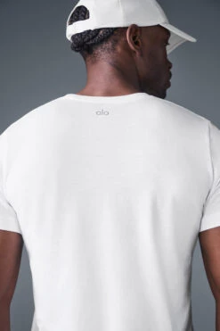 Triumph Tee - White -ALO ACTIVEWEAR SALE M1257R 00 b1 s3 a2 m225