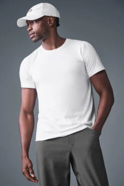 Triumph Tee - White -ALO ACTIVEWEAR SALE M1257R 00 b1 s3 a4 m225