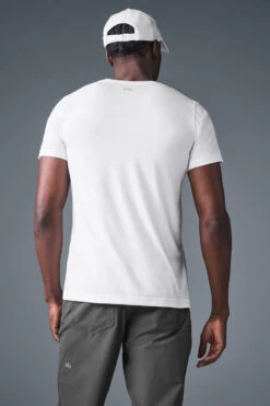 Triumph Tee - White -ALO ACTIVEWEAR SALE M1257R 00 b1 s3 a5 m225