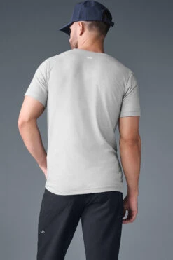 Triumph Tee - Athletic Heather Grey -ALO ACTIVEWEAR SALE M1257R 02910 b1 s3 a2 m226