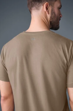 Triumph Tee - Gravel 10 Triumph Tee - Gravel -ALO ACTIVEWEAR SALE M1257R 05438 b1 s3 a4 m226