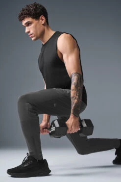 Conquer Muscle Tank - Black -ALO ACTIVEWEAR SALE M2066R 01 b1 s1 a5 1 m214