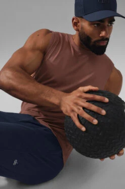 Conquer Muscle Tank - Chestnut -ALO ACTIVEWEAR SALE M2066R 03500 b1 s1 a4 1 m93