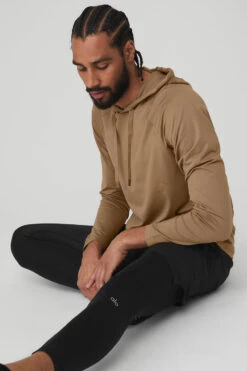 The Conquer Hoodie - Gravel 10 The Conquer Hoodie - Gravel -ALO ACTIVEWEAR SALE M3065R 01347 b1 s3 a4 1 m92
