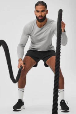 Triumph Long Sleeve Tee - Athletic Heather Grey -ALO ACTIVEWEAR SALE M3079R 02910 b1 s1 a5 1 m93