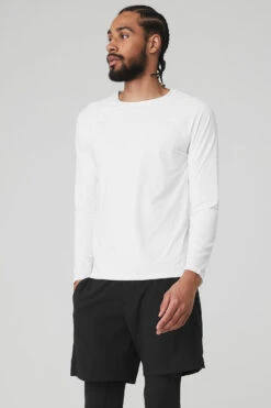 Idol Long Sleeve Performance Tee - White 8 Idol Long Sleeve Performance Tee - White -ALO ACTIVEWEAR SALE M3123R 00 b1 s3 a2 1 m92