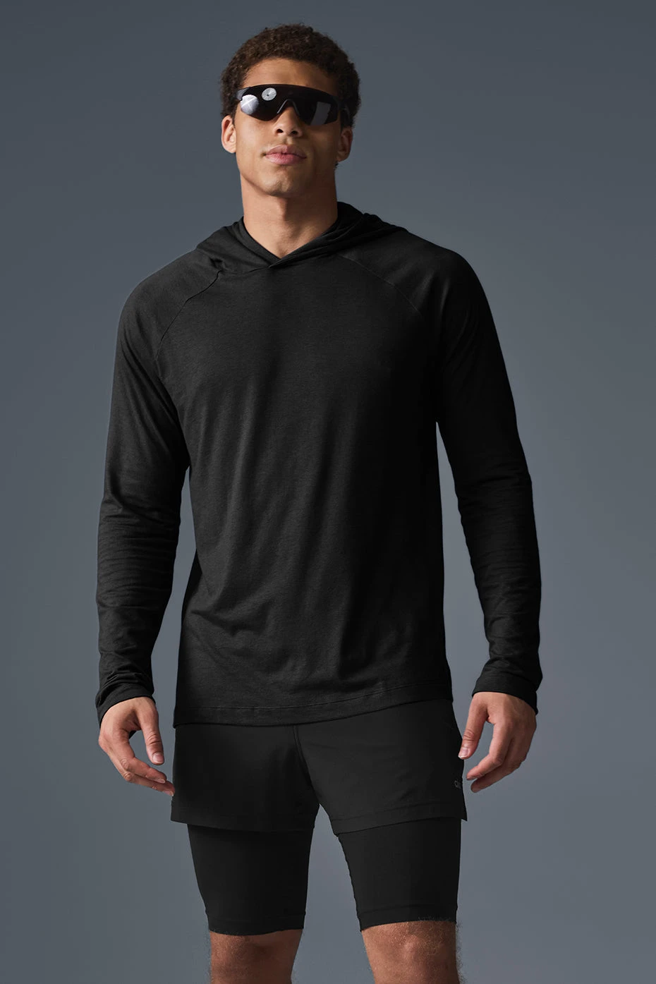 Core Hooded Runner - Black 3 Core Hooded Runner - Black