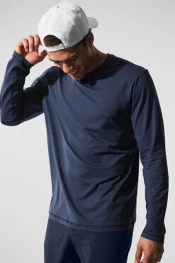 Conquer Reform Crewneck Long Sleeve - Navy -ALO ACTIVEWEAR SALE M3181R 03842 b1 s1 a3 1 m198