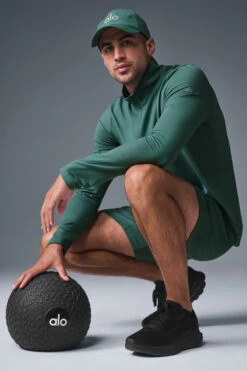 Conquer 1/4 Zip Reform Long Sleeve - Winter Ivy -ALO ACTIVEWEAR SALE M3193R 05819 b1 s1 a4 1 m180