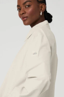 Torrent Overshirt - Bone -ALO ACTIVEWEAR SALE M3204R 03040 b1 s1 a4 1 m100