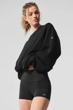 Chill Crew Neck Pullover - Black -ALO ACTIVEWEAR SALE M3207R 01 b1 s1 a3 1 m91