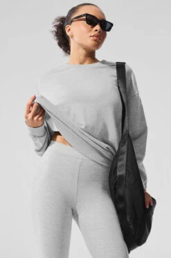 Chill Crew Neck Pullover - Athletic Heather Grey -ALO ACTIVEWEAR SALE M3207R 02910 b1 s1 a5 1 m206