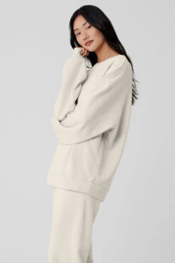 Chill Crew Neck Pullover - Bone -ALO ACTIVEWEAR SALE M3207R 03040 b1 s1 a3 1 m54