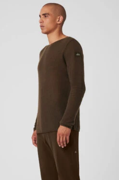 Cashmere Reform Long Sleeve - Espresso -ALO ACTIVEWEAR SALE M3229R 04064 b1 s3 a2 1 m154