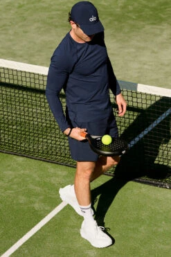 Alo Vapor Crewneck Long Sleeve - Navy 13 Alo Vapor Crewneck Long Sleeve - Navy -ALO ACTIVEWEAR SALE M3266R 03842 b2 s1 a1 m220