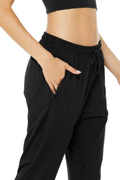 Conquer Revitalize Pant - Black 9 Conquer Revitalize Pant - Black -ALO ACTIVEWEAR SALE M5070R 01 b1 s1 a4 1 m78