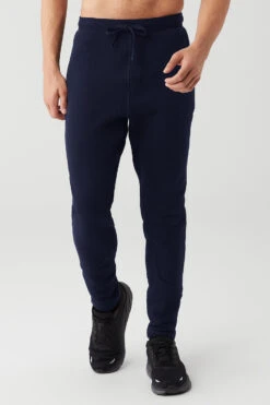 The Triumph Sweatpant - Navy