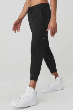 Co-Op 7/8 Pant - Black -ALO ACTIVEWEAR SALE M5083R 01 b1 s3 a2 1 m92