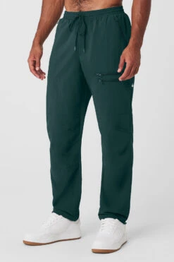 Takeaway Track Pant - Midnight Green -ALO ACTIVEWEAR SALE M5172R 04570 b1 s3 a3 1 m93