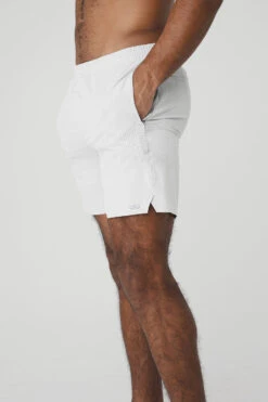 7" Traction Short - White -ALO ACTIVEWEAR SALE M6081R 00 b1 s3 a4 1 m93