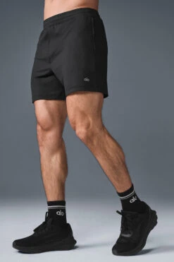7" Conquer React Performance Short - Black -ALO ACTIVEWEAR SALE M6131R 01 b1 s1 a3 1 m214