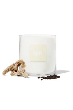 Alo Signature Candle - 60 Oz -ALO ACTIVEWEAR SALE N7016F 00 b1 s1 a2