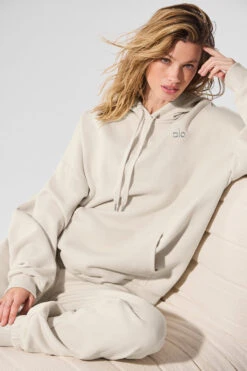 Accolade Hoodie - Bone 10 Accolade Hoodie - Bone -ALO ACTIVEWEAR SALE U3031RG 03040 b1 s1 a4 1 m91