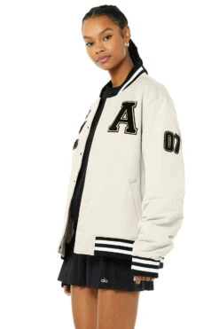 G.O.A.T Jacket - Bone 9 G.O.A.T Jacket - Bone -ALO ACTIVEWEAR SALE U4003R 03040 b1 s1 a2 1 m76