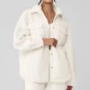 Sherpa Edge Shacket - Ivory -ALO ACTIVEWEAR SALE U4029R 03299 b1 s1 a1 1 m54