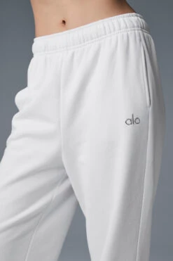 Accolade Sweatpant - White -ALO ACTIVEWEAR SALE U5013RG 01300 b1 s1 a4 1 m54