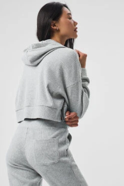 Muse Hoodie - Athletic Heather Grey -ALO ACTIVEWEAR SALE W3438R 02910 b1 s1 a2 1 m54 28016fb5 0e54 48fc 9a54 9f78e680961c