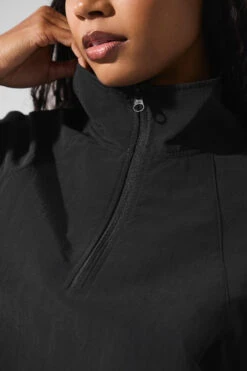 Cropped 1/4 Zip Alumni Pullover - Black 10 Cropped 1/4 Zip Alumni Pullover - Black -ALO ACTIVEWEAR SALE W3660R 01 b1 s1 a4 1 m76