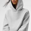 Bae Hoodie - Athletic Heather Grey -ALO ACTIVEWEAR SALE W3814R 02910 b1 s1 a1 1 m18 09d35623 37c0 4a95 b699 6242c6b6c7c5