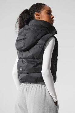 Gold Rush Puffer Vest - Black -ALO ACTIVEWEAR SALE W4469R 01 b1 s1 a2 1 m76