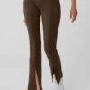 Airbrush High-Waist 7/8 Flutter Legging - Espresso -ALO ACTIVEWEAR SALE W51109R 04640 b1 s1 a1 1 m54
