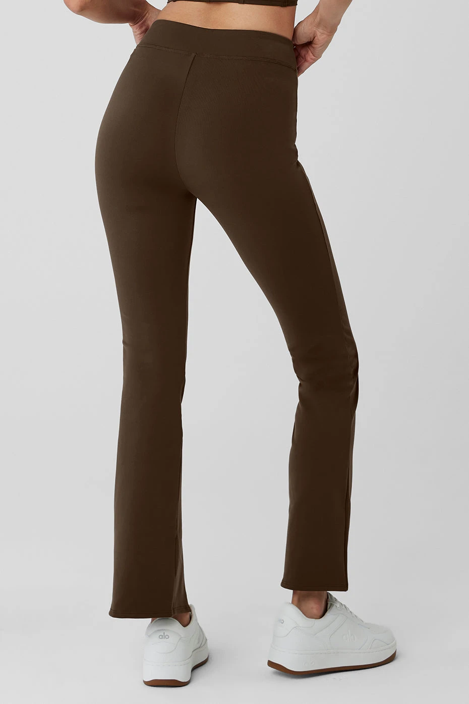 Airbrush High-Waist 7/8 Flutter Legging - Espresso 4 Airbrush High-Waist 7/8 Flutter Legging - Espresso - Image 2